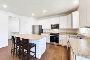 497 Darin Ct, Batavia, IL 60510 - Photo 7