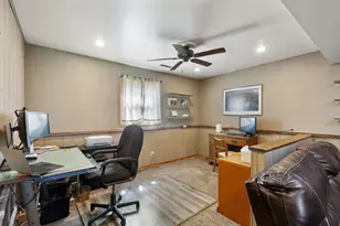 814 Scott St, Algonquin, IL 60102 - Photo 17