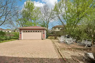 2176 N Westmoreland Dr, Palatine, IL 60074 - Photo 27