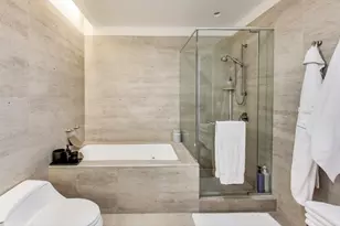 401 N Wabash Ave, Chicago, IL 60611 - Photo 17