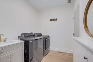 6437 Davane Ct, Downers Grove, IL 60516 - Photo 19