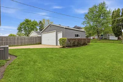 58 N California Avenue, Mundelein, IL 60060 - Photo 21