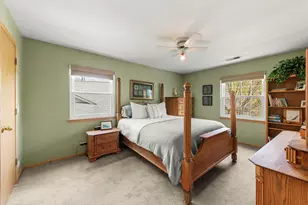 2865 Meadow Ln, Schaumburg, IL 60193 - Photo 11