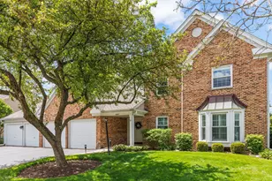 2865 Meadow Ln, Schaumburg, IL 60193 - Photo 1