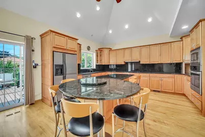 1704 Marguerite Street, Park Ridge, IL 60068 - Photo 9