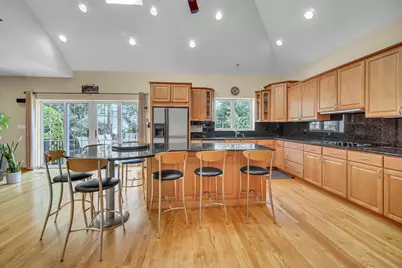 1704 Marguerite Street, Park Ridge, IL 60068 - Photo 7