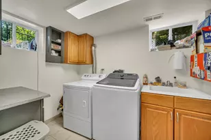 1704 Marguerite St, Park Ridge, IL 60068 - Photo 31