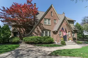 1202 Elmwood Rd, Bloomington, IL 61701 - Photo 93