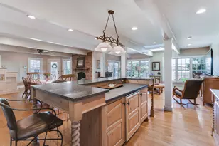 1202 Elmwood Rd, Bloomington, IL 61701 - Photo 17