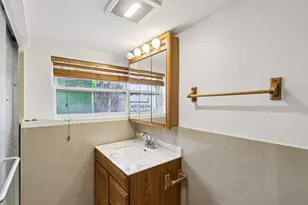 9523 Sayre Ave, Morton Grove, IL 60053 - Photo 17