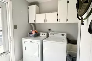 8404 S 79th Ave, Justice, IL 60458 - Photo 11