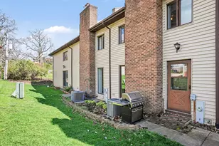 4735 Yender Ave, Lisle, IL 60532 - Photo 23