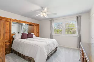 1363 W St James Ct, Palatine, IL 60067 - Photo 25