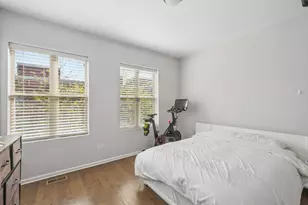 2504 S Calumet Ave, Chicago, IL 60616 - Photo 9