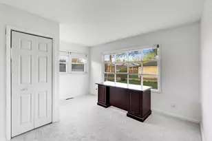 7810 Kilbourn Ave, Skokie, IL 60076 - Photo 15