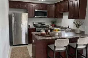 [Address not provided], Elgin, IL 60120 - Photo 3