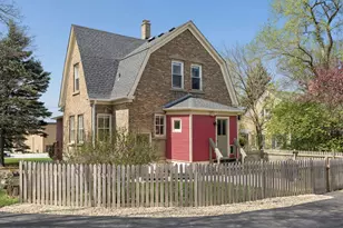 521 S Naperville Rd, Wheaton, IL 60187 - Photo 39