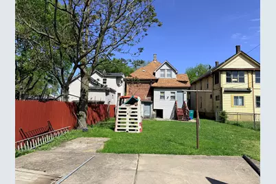 311 S Ottawa Street E, Joliet, IL 60436 - Photo 5