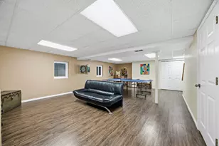 2770 Sioux Trail, Glenview, IL 60026 - Photo 47