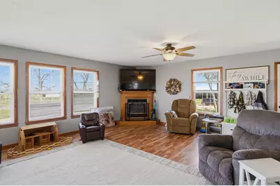 17870 Clover Road, Morrison, IL 61270 - Photo 5