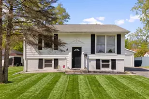 2941 225th Pl, Sauk Village, IL 60411 - Photo 3