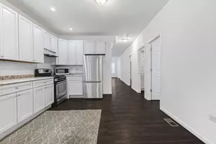 7613 S Hermitage Ave, Chicago, IL 60620 - Photo 13
