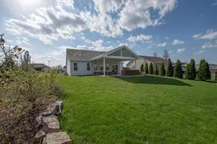 1014 Persimmon Dr, Genoa, IL 60135 - Photo 25