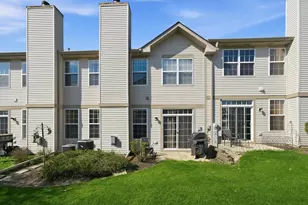573 N Fox Trl, Round Lake, IL 60073 - Photo 29