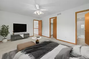 3127 Sandy Pointe Dr, Freeport, IL 61032 - Photo 11