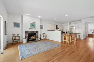 5725 N Jersey Ave, Chicago, IL 60659 - Photo 17