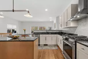 5725 N Jersey Ave, Chicago, IL 60659 - Photo 15