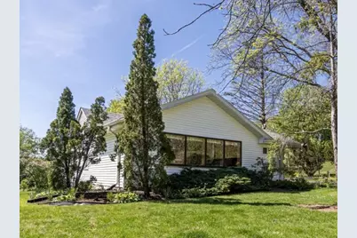 11S104 Jackson Street, Burr Ridge, IL 60527 - Photo 3