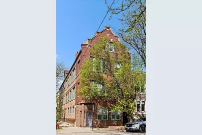 2328 N Oakley Avenue #3E, Chicago, IL 60647 - Photo 1