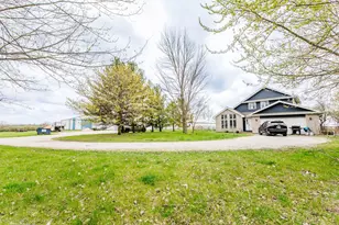 1935 E Offner Rd, Beecher, IL 60401 - Photo 3