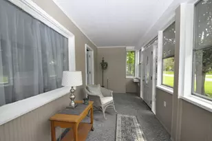 215 S Wasson St, Streator, IL 61364 - Photo 5