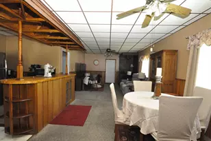 215 S Wasson St, Streator, IL 61364 - Photo 11