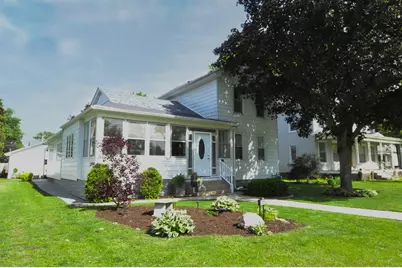 215 S Wasson Street, Streator, IL 61364 - Photo 1