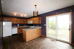 319 Dean Cir, Bolingbrook, IL 60440 - Photo 5
