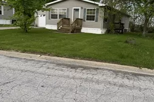 30 Meadowlark Ln, Beecher, IL 60401 - Photo 1