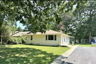 35339 N Hickory Ln, Round Lake, IL 60073 - Photo 1