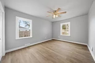 107 E 149th St, Harvey, IL 60426 - Photo 31