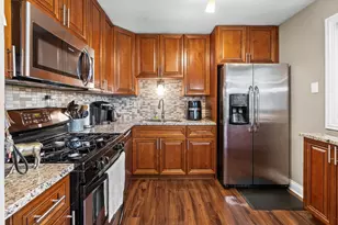 89 W Schubert Ave, Glendale Heights, IL 60139 - Photo 9