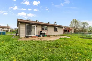 89 W Schubert Ave, Glendale Heights, IL 60139 - Photo 21