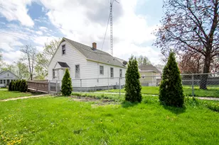 211 S Michigan Ave, Bradley, IL 60915 - Photo 21