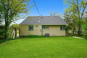 202 Allegheny St, Park Forest, IL 60466 - Photo 15