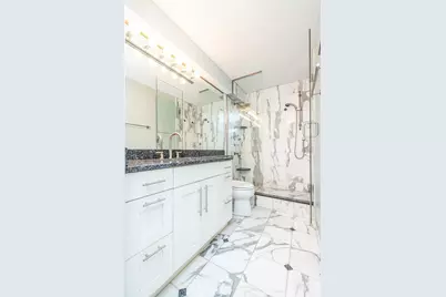 10 E Ontario Street #3701, Chicago, IL 60611 - Photo 17