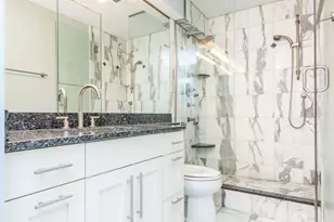 10 E Ontario St, Chicago, IL 60611 - Photo 17