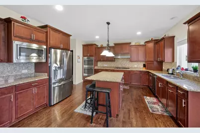 4231 Honey Locust Drive, Naperville, IL 60564 - Photo 17
