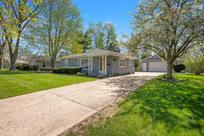 1359 Carol Place, Montgomery, IL 60538 - Photo 1