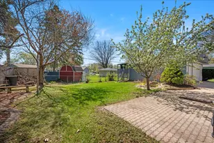 1359 Carol Pl, Montgomery, IL 60538 - Photo 23